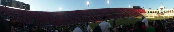 Los Angeles Memorial Coliseum, bloc: 109B, rangée: 13, place: 7