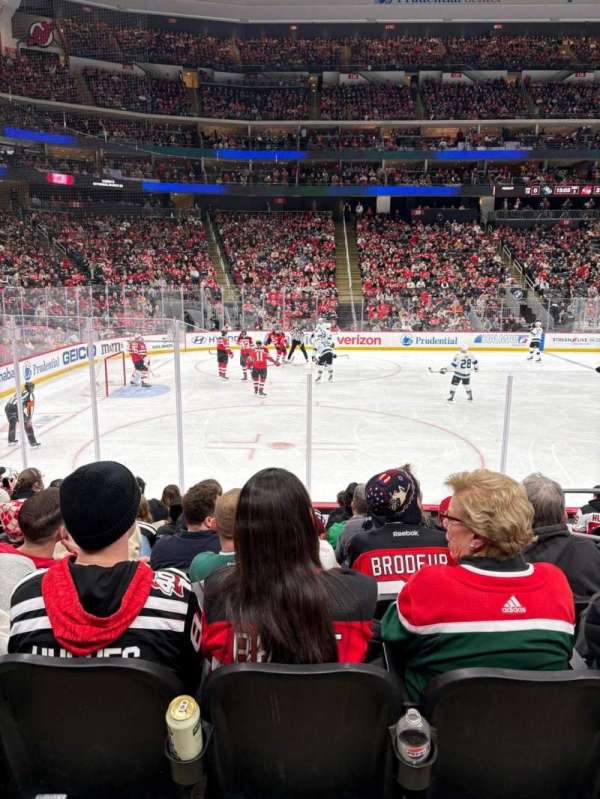 Prudential Center, bloc: 6, rangée: 9, place: 3-4