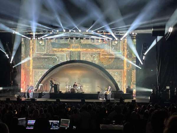 RBC Amphitheatre, bloc: 303, rangée: F, place: 11