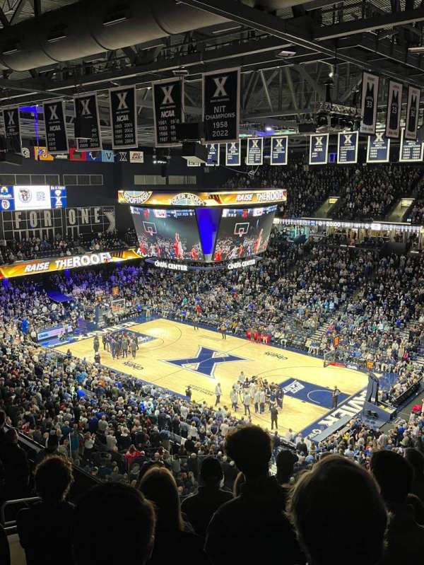 Cintas Center, bloc: 205, rangée: K, place: 18