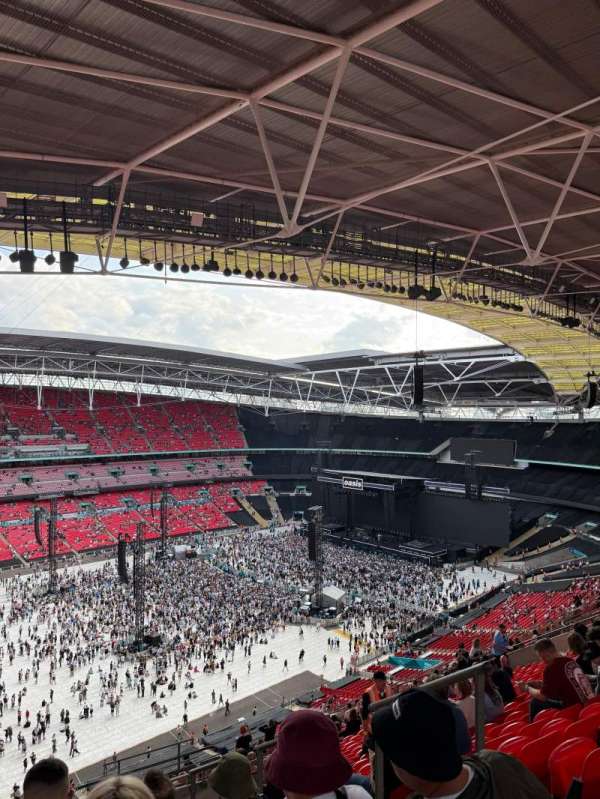 Wembley Stadium, bloc: 505, rangée: 23, place: 142