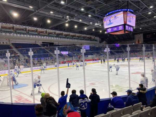 Coca-Cola Coliseum, bloc: 108, rangée: 8, place: 1