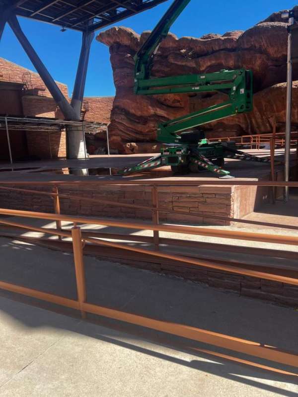 Red Rocks Amphitheatre, bloc: ADA, rangée: 1, place: 15