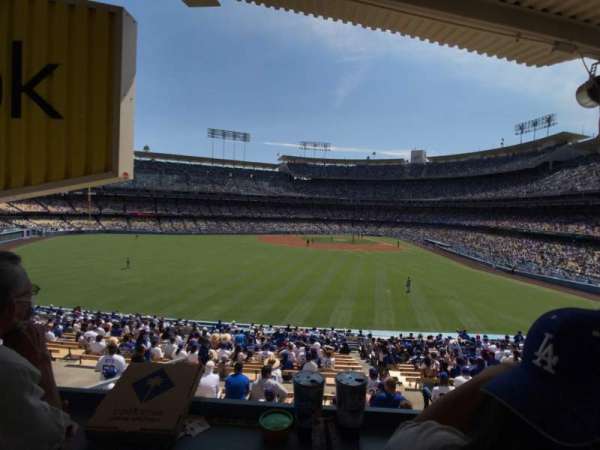 Dodger Stadium, bloc: 305PL, rangée: W, place: 1