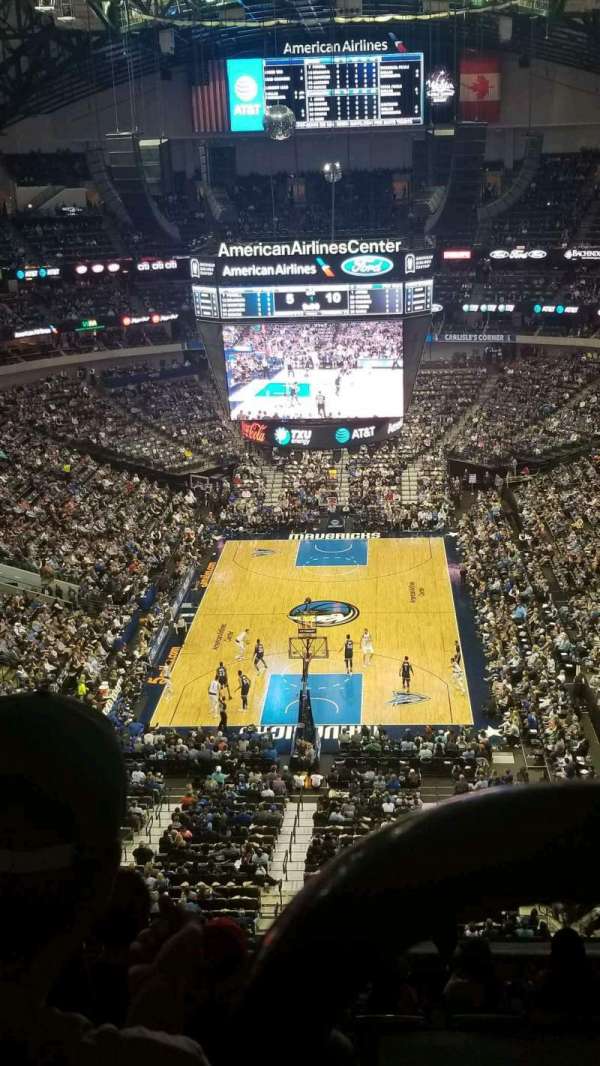 American Airlines Center, bloc: 318, rangée: K, place: 3