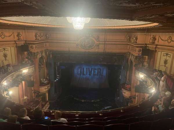 Gielgud Theatre, bloc: Grand Circle, rangée: F, place: 12