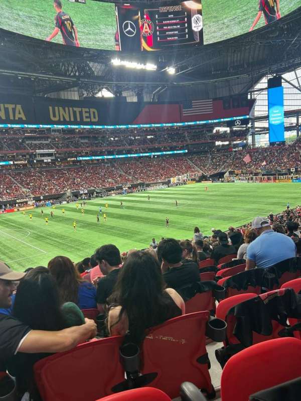 Mercedes-Benz Stadium, bloc: 114, rangée: 35, place: 12
