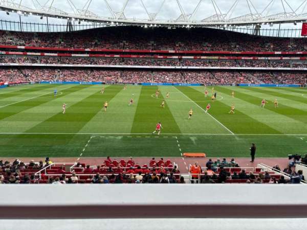 Emirates Stadium, bloc: B41, rangée: 1, place: 4