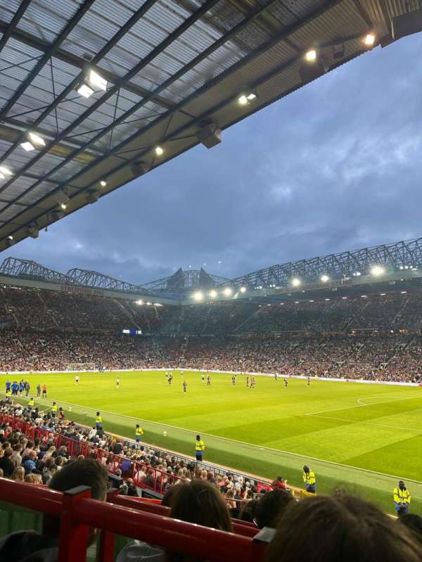 Old Trafford, bloc: E230, rangée: 5, place: 87