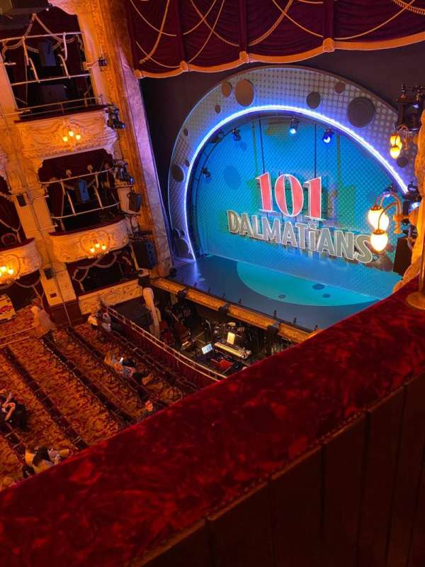 Theatre Royal Newcastle, bloc: Upper Circle, rangée: A, place: 2