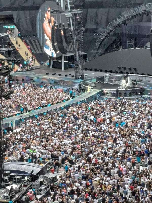 Wembley Stadium, bloc: 506, rangée: 9, place: 175
