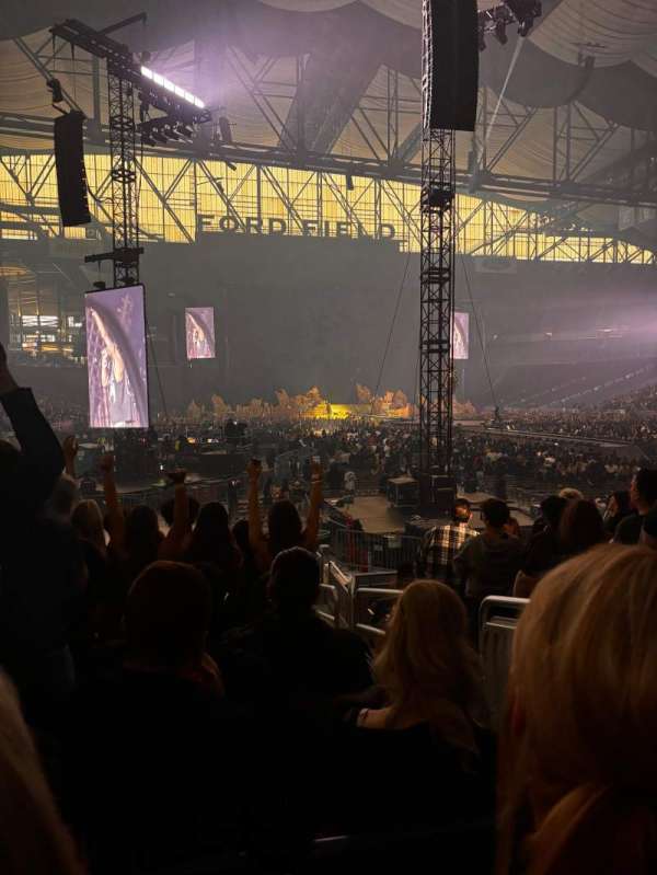 Ford Field, bloc: 114, rangée: 11, place: 12