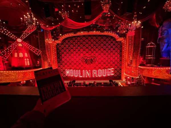 Al Hirschfeld Theatre, bloc: Mezzanine C, rangée: A, place: 109