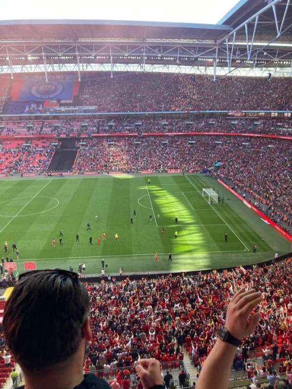 Wembley Stadium, bloc: 550, rangée: 2, place: 331