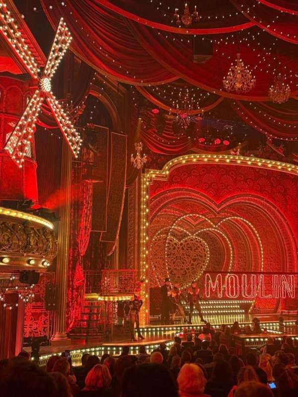 Musical Dome, bloc: Parkett Links, rangée: 15, place: 6