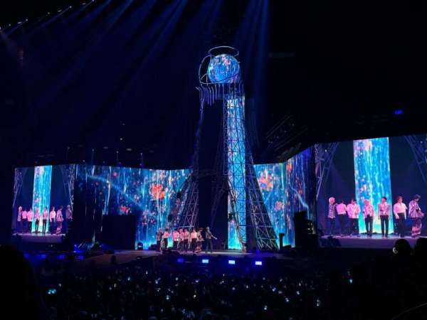LANXESS arena, bloc: 206, rangée: 4, place: 10