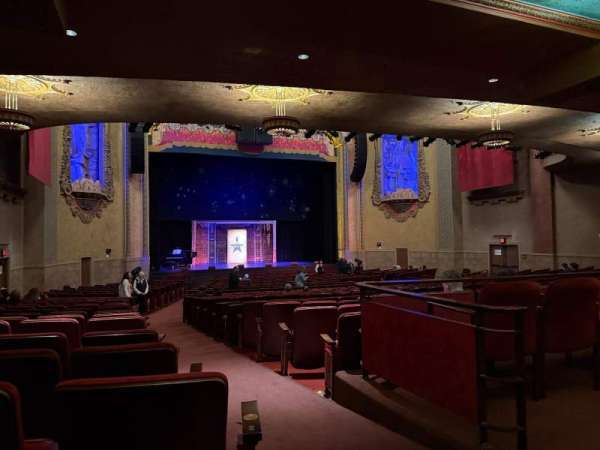 Balboa Theatre, bloc: ORCH, rangée: ZZ, place: 1
