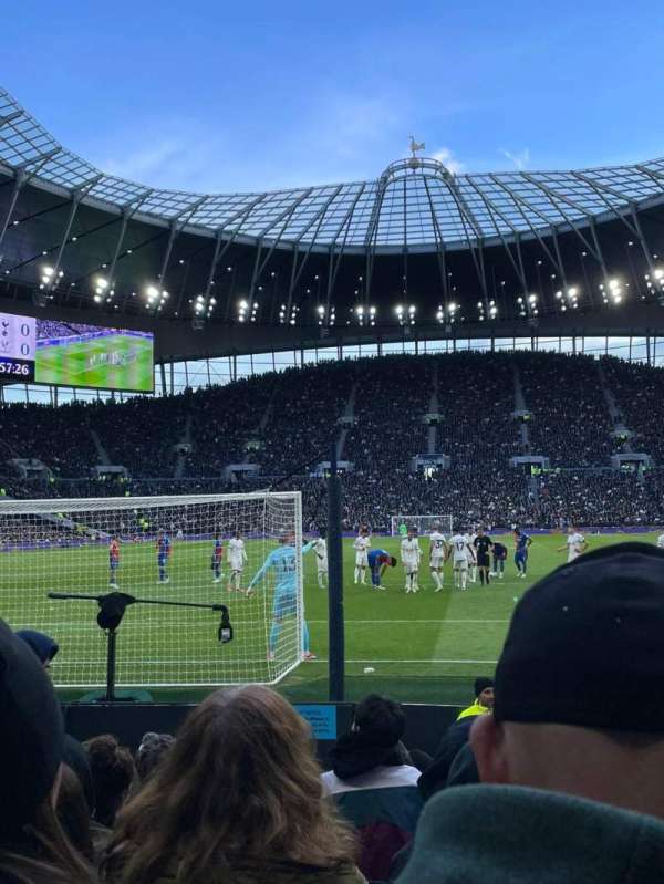 Tottenham Hotspur Stadium, bloc: 112, rangée: 8, place: 356