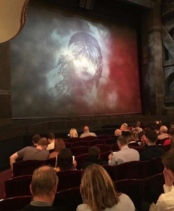 Sondheim Theatre, West End, bloc: Stalls, rangée: H