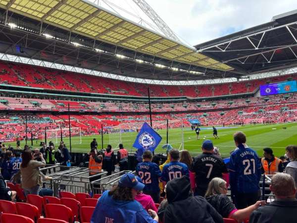 Wembley Stadium, bloc: 130, rangée: 7, place: 230