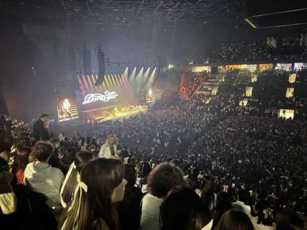 Accor Arena, bloc: Gradin P, rangée: 2, place: 5