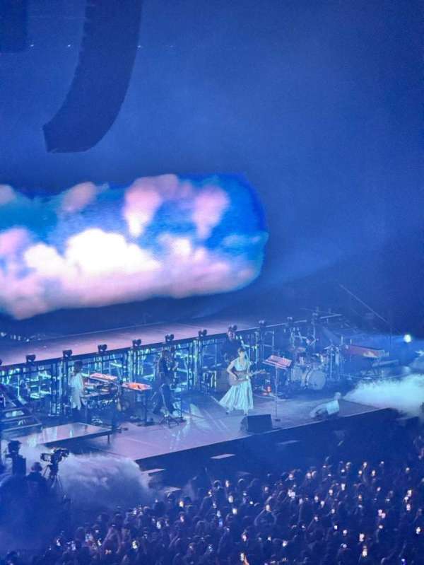 Accor Arena, bloc: Gradin P, rangée: 2, place: 5