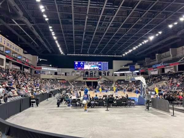 Frontwave Arena, bloc: 101, rangée: 3, place: 8