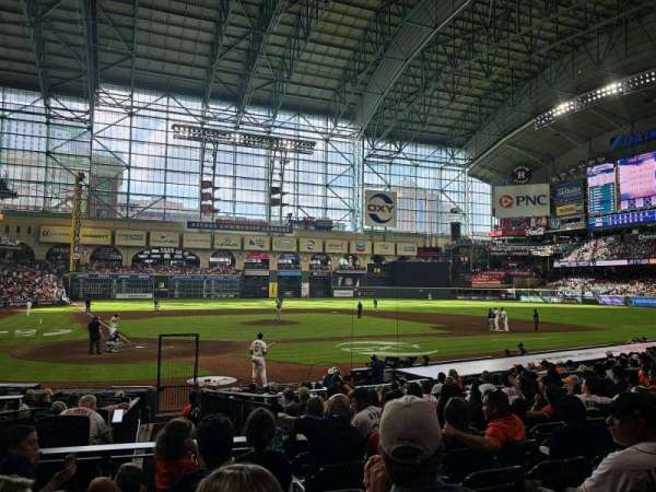 Daikin Park, bloc: 122, rangée: 18, place: 4