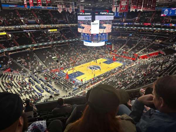 Capital One Arena, bloc: 413, rangée: G, place: 7