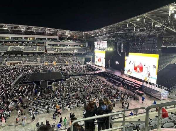 BMO Stadium, bloc: 211, rangée: F, place: 1