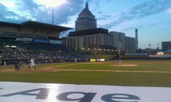 Innovative Field, bloc: 108, rangée: F, place: 3