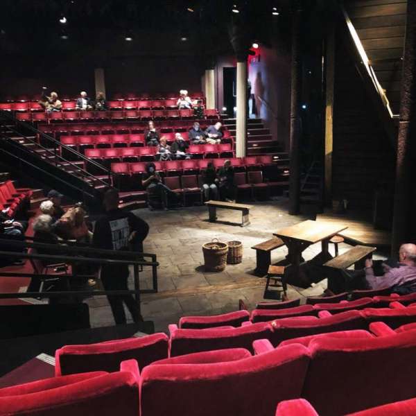 Barbaralee Theater at the Public Theater, bloc: Orchestra, rangée: F, place: 10