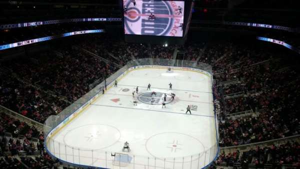 Rogers Place, bloc: 210, rangée: 1, place: 8
