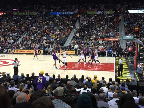 State Farm Arena, bloc: 103, rangée: L, place: 1