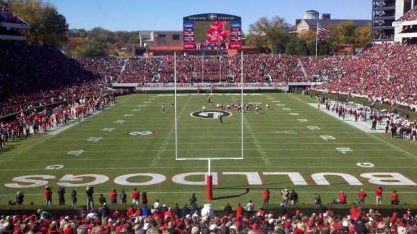 Sanford Stadium, bloc: 119, rangée: 44, place: 11