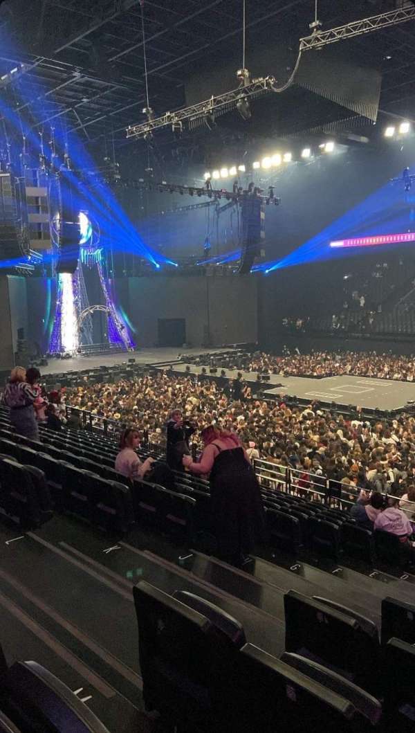 LDLC Arena, bloc: 204, rangée: N, place: 111