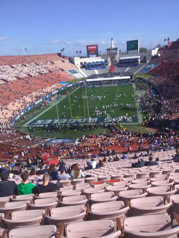 Los Angeles Memorial Coliseum, bloc: 313, rangée: 8, place: 39