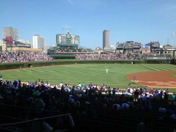 Wrigley Field, bloc: 209, rangée: 6, place: 17
