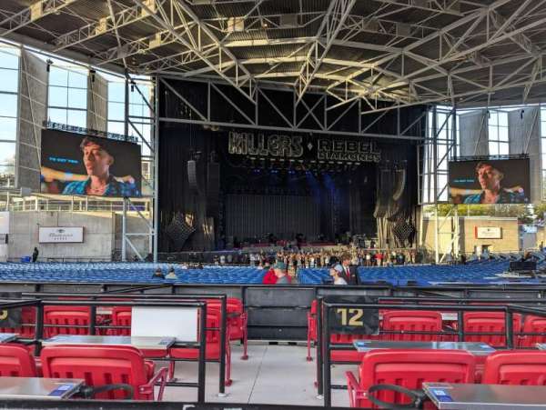 RBC Amphitheatre, bloc: 304, rangée: D, place: 12