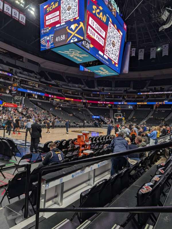 Ball Arena, bloc: 106, rangée: 3, place: 1