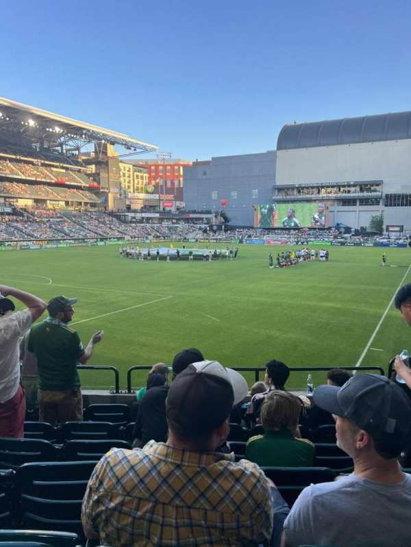 Providence Park, bloc: 111, rangée: G, place: 9