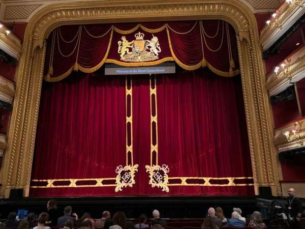Royal Opera House, bloc: Orchestra Stalls, rangée: L, place: 19