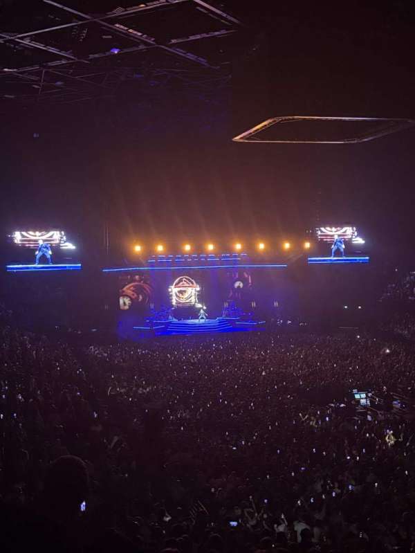 Accor Arena, bloc: Gradin T, rangée: 5, place: 10
