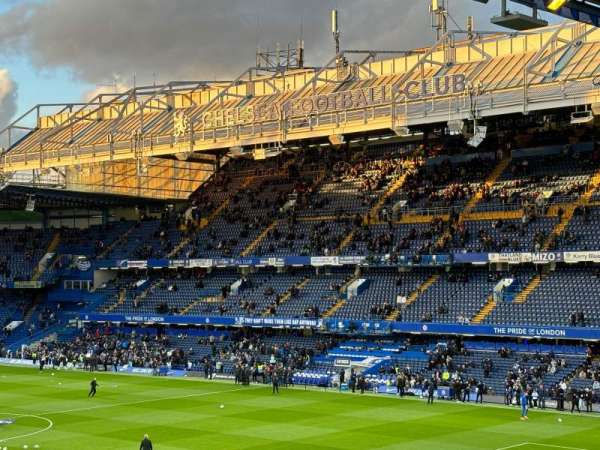 Stamford Bridge, bloc: Shed End Upper 7, rangée: 11, place: 225
