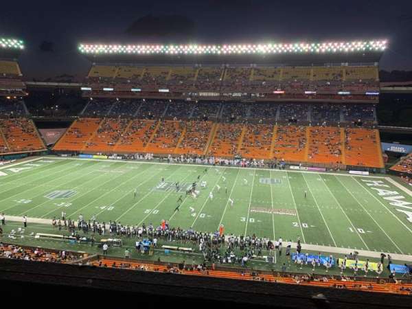 Aloha Stadium, bloc: Mauka Brown MM, rangée: 1, place: 7