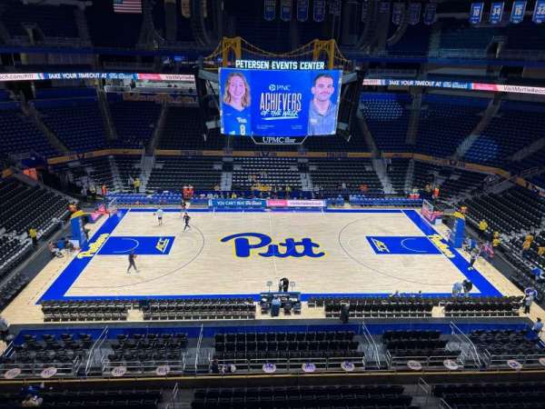 Petersen Events Center, bloc: 221, rangée: A, place: 16