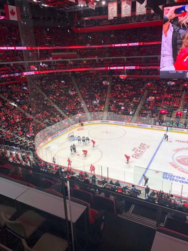 Little Caesars Arena, bloc: M11, rangée: 1, place: 15