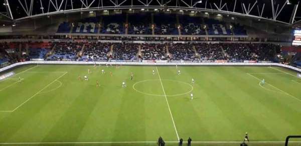 Toughsheet Community Stadium, bloc: BU2, rangée: OO, place: 96