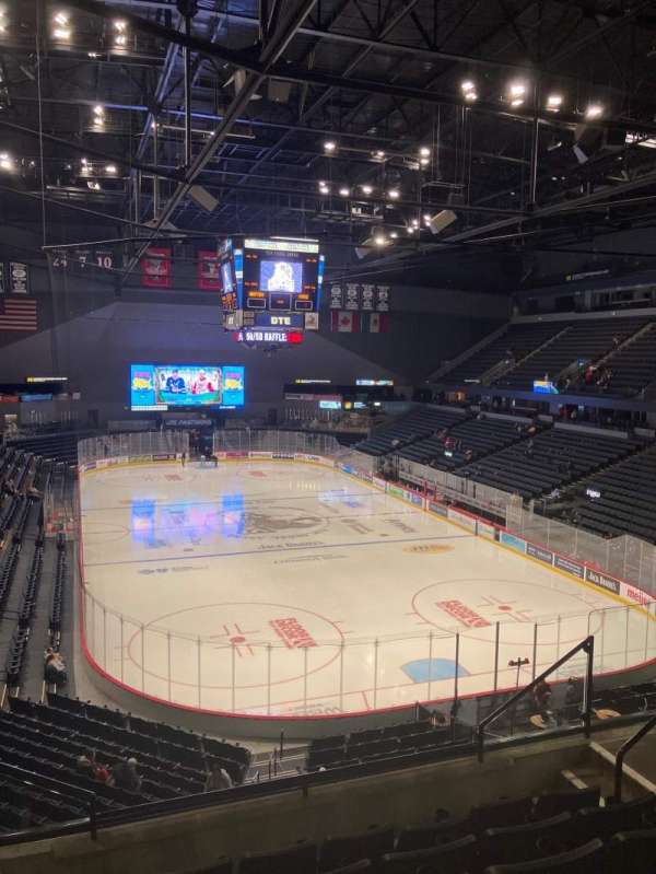 Van Andel Arena, bloc: 202, rangée: F, place: 8