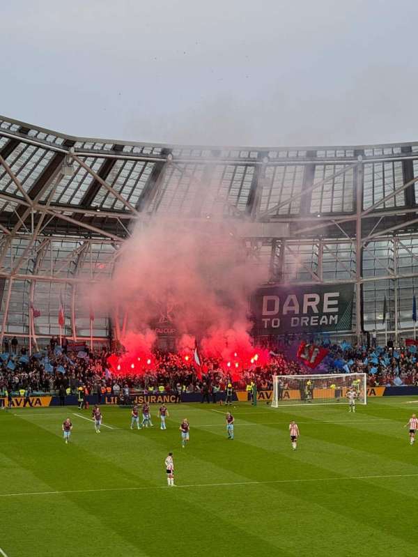 Aviva Stadium, bloc: 319, rangée: G, place: 15